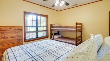 單棟房屋 (3 Bedrooms) | 內部