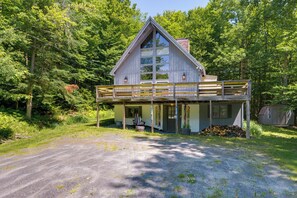 House (4 Bedrooms) | Interior - West Dover Home - Steps to Mount Snow Resort! (West Dover)