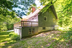 Interior - West Dover Home - Steps to Mount Snow Resort! (West Dover)