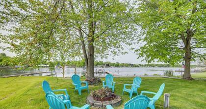Waterfront Jackson Vacation Rental on Olcott Lake!