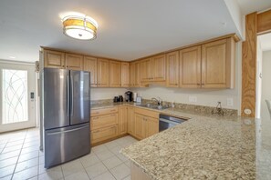 House (4 Bedrooms) | Interior - Waterfront Jackson Vacation Rental on Olcott Lake! (Jackson)