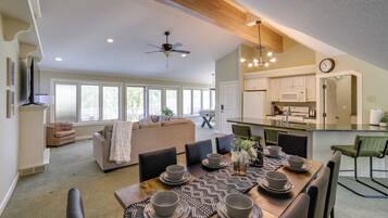 Casa (2 Bedrooms) | Interior