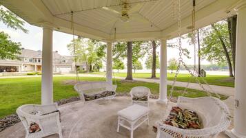 Casa (2 Bedrooms) | Interior