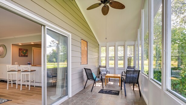 Unclassified image, 1 of 26, button - Lexington Home w/ Sunroom ~ 1 Mi to Lake Huron! (Lexington)