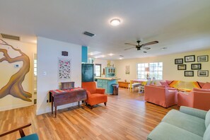 House (3 Bedrooms) | Interior