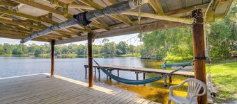 Hawthorne Retreat w/ Casita + Lake Winnott Access!