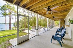 Interior - Hawthorne Vacation Rental w/ Access to Cue Lake (Hawthorne)