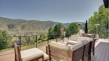 Casa (4 Bedrooms) | Terraza o patio