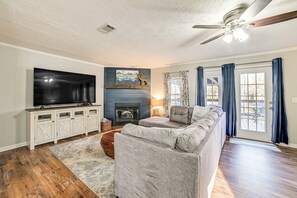 House (3 Bedrooms) | Interior - Benton Vacation Rental Near Kentucky Lake! (Benton)