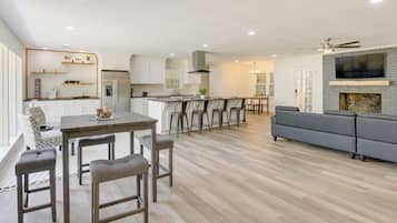 Maison (4 Bedrooms) | Intérieur