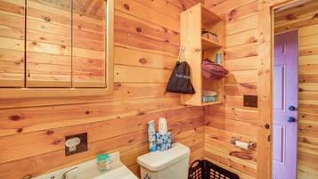 House (1 Bedroom) | Interior