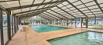Walk to Shore: Myrtle Beach House w/ Private Deck!