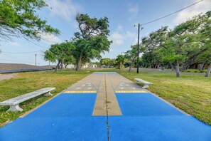 Apartment (0 Bedroom) | Interior - Rockport Unit w/ Pools & Boat Ramp - Near Beaches! (Fulton)