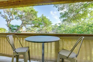 Apartment (0 Bedroom) | Interior