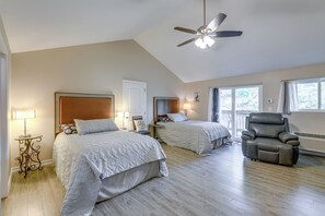 Apartment (0 Bedroom) | Interior