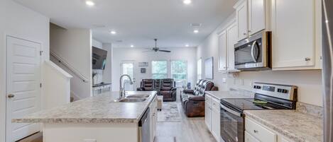 Rumah (4 Bedrooms) | Interior