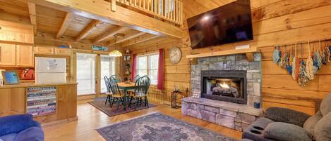 House (2 Bedrooms) | Front of property