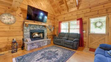 Rumah (2 Bedrooms) | Interior