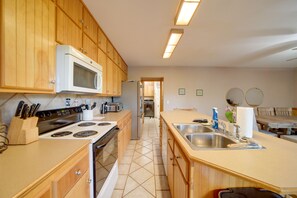 Talo (6 Bedrooms) | Sisätilat