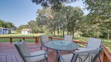 House (4 Bedrooms) | Outdoor dining