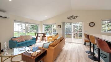 Cottage (1 Bedroom) | Interior