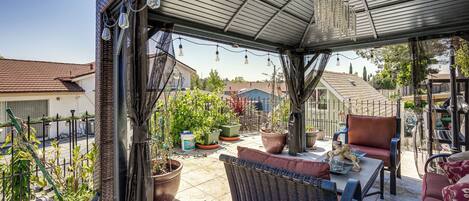 House (1 Bedroom) | Interior