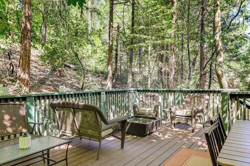 Near Dtwn: Twain Harte Home w/ Furnished Deck!