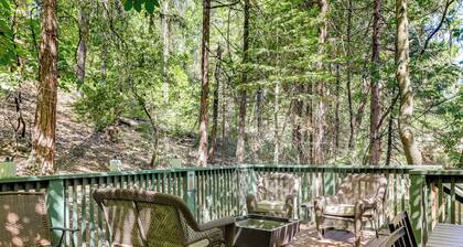 Near Dtwn: Twain Harte Home w/ Furnished Deck!