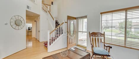 House (5 Bedrooms) | Interior