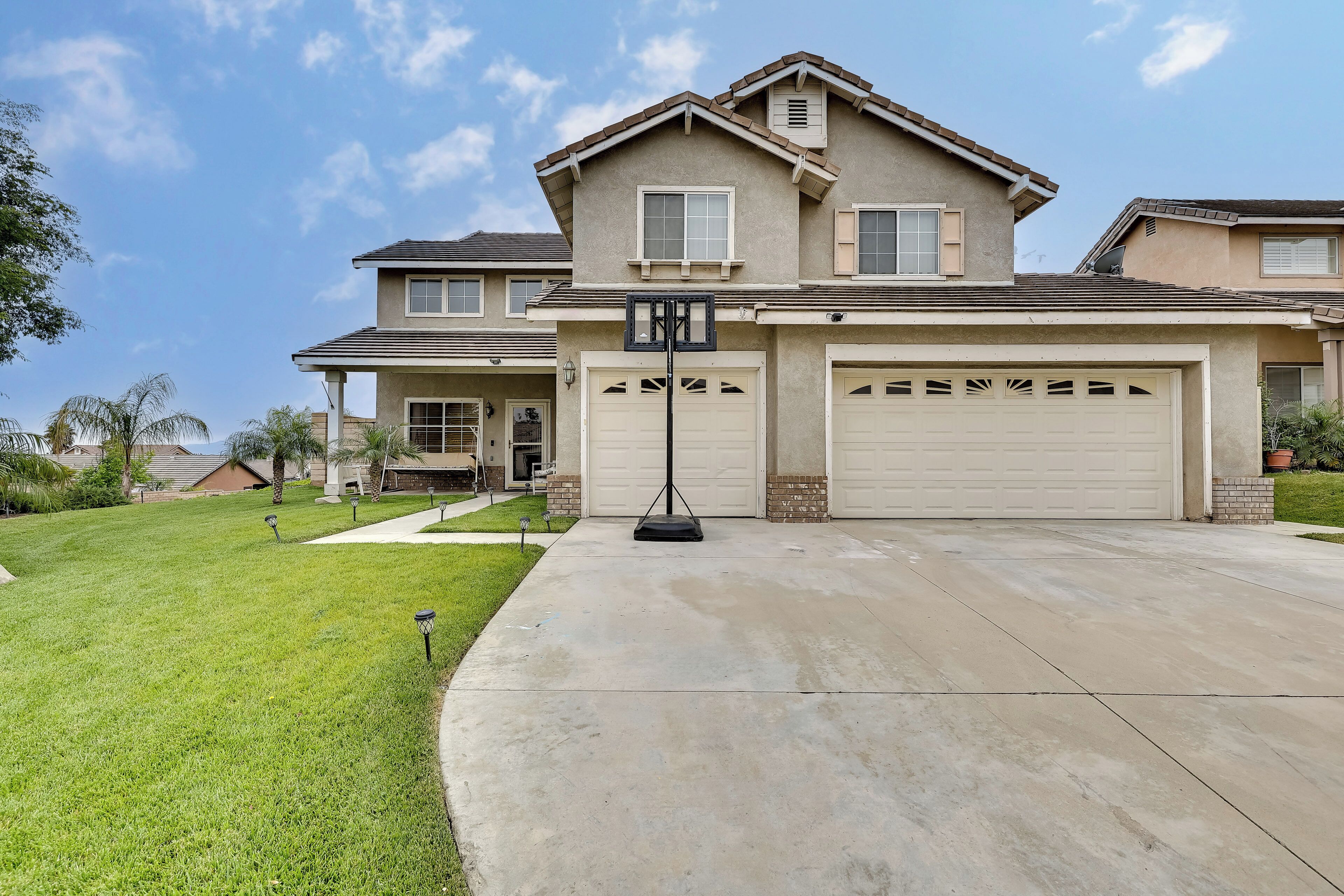 單棟房屋 (5 Bedrooms) | 內部