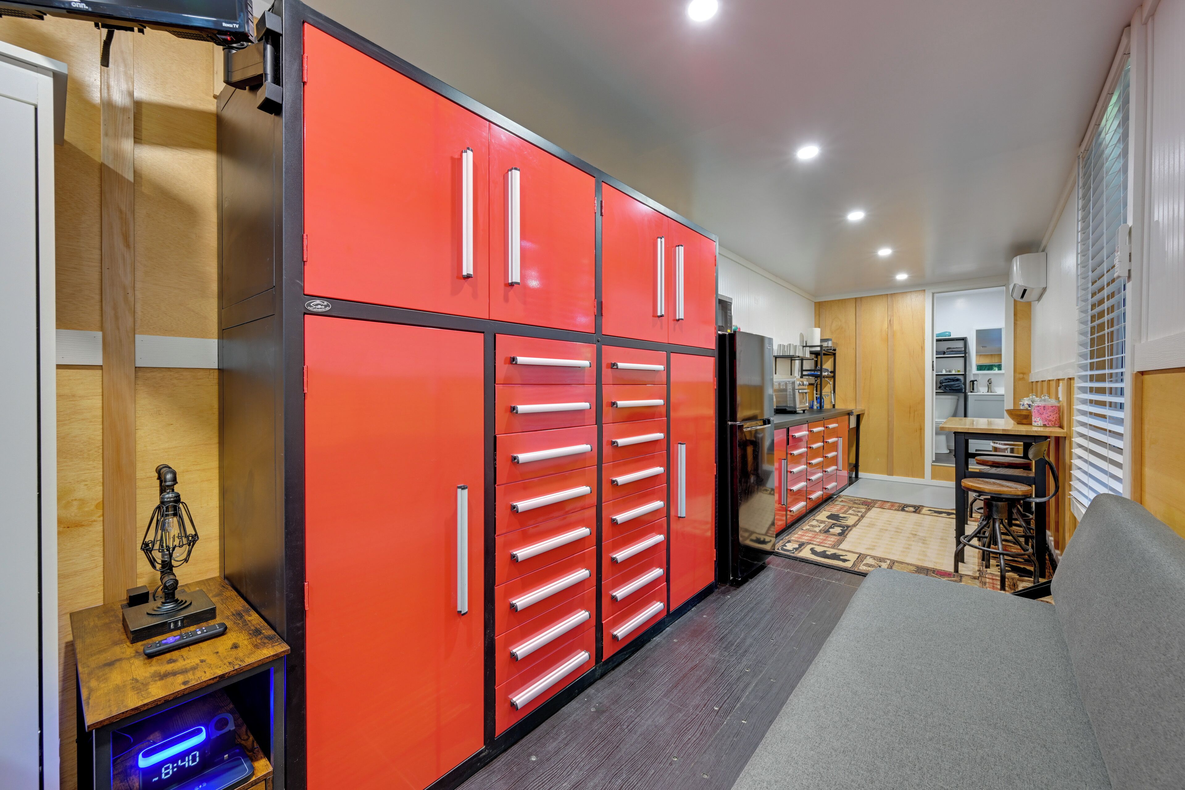 Apartment (0 Bedroom) | Interior