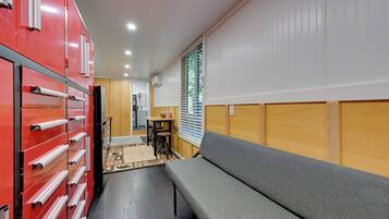 Apartment (0 Bedroom) | Interior