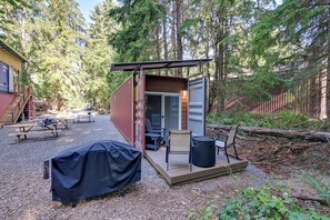 Apartment (0 Bedroom) | Interior - Carbonado Studio w/ Deck & Blackstone Griddle! (Carbonado)