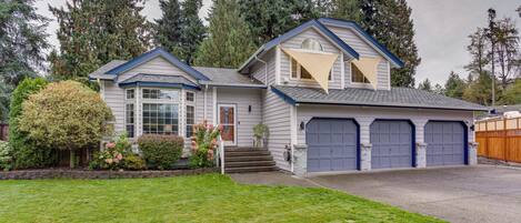 House (3 Bedrooms) | Front of property