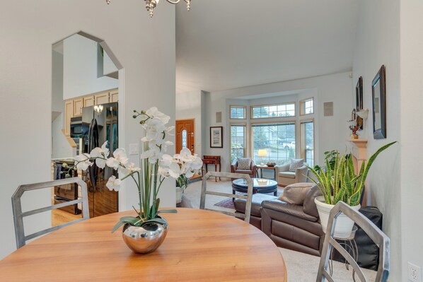 House (3 Bedrooms) | Interior - Pet & Family Friendly Bonney Lake Home: Game Room (Bonney Lake)