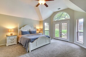 House (4 Bedrooms) | Interior - Spacious Flower Mound Home in Central Location! (Flower Mound)