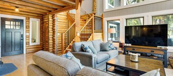 Gorgeous Long Lake Home w/ Dock, Kayak, SUP & More