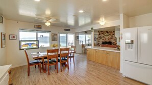 Hus (3 Bedrooms) | Innvendig