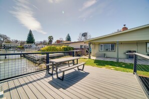 House (3 Bedrooms) | Interior - Waterfront Lakeport Rental Home w/ Private Dock! (Lakeport)