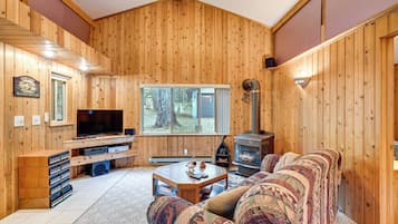 House (3 Bedrooms) | Front of property