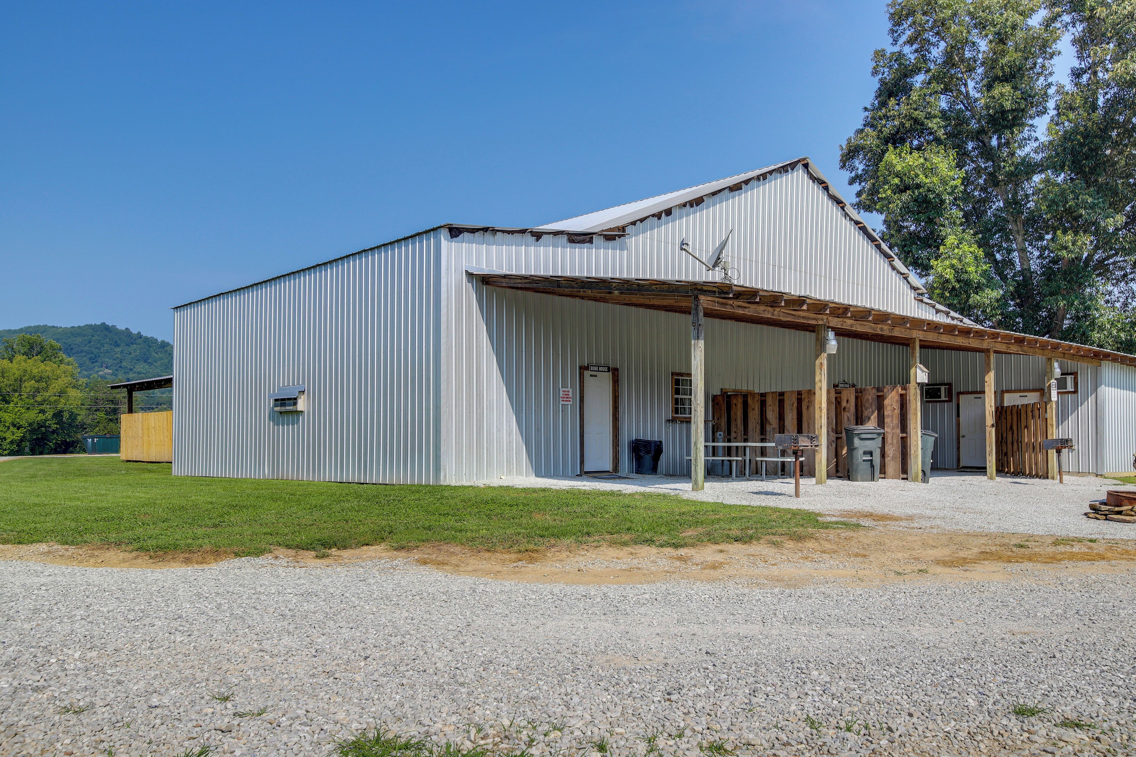 Apartment (0 Bedroom) | Interior