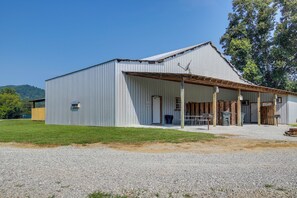 Apartment (0 Bedroom) | Interior