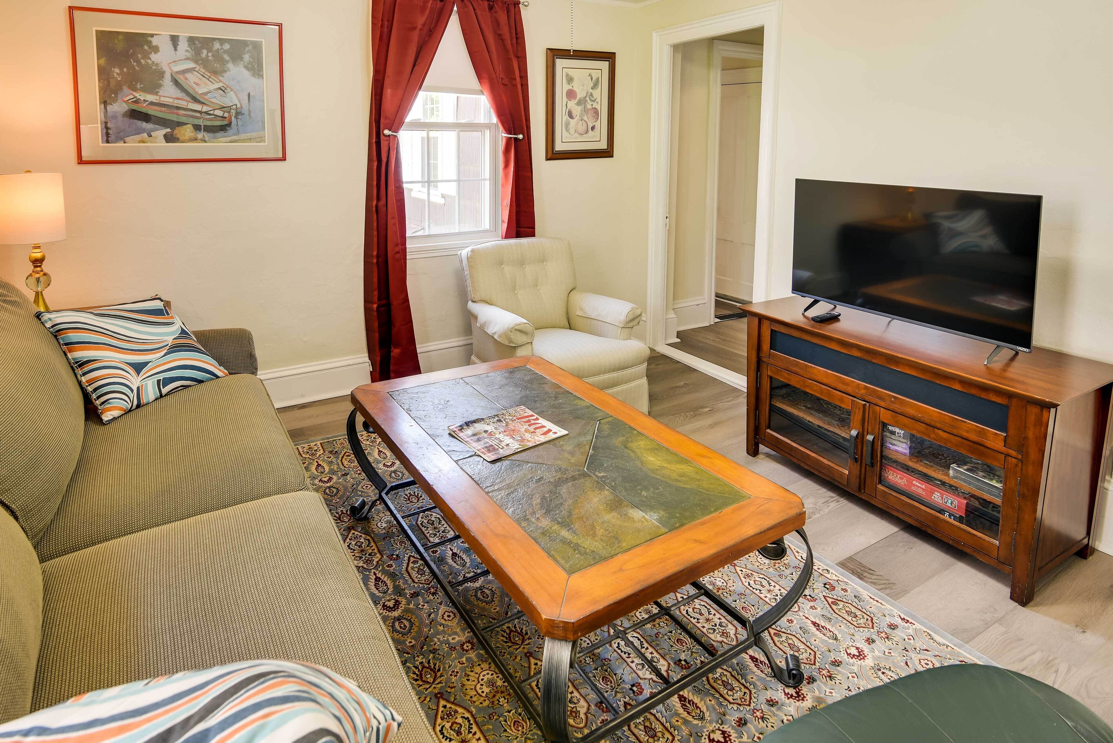 Apartemen (3 Bedrooms) | Bagian depan properti