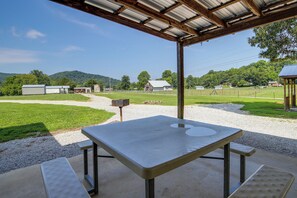 Apartment (0 Bedroom) | Interior