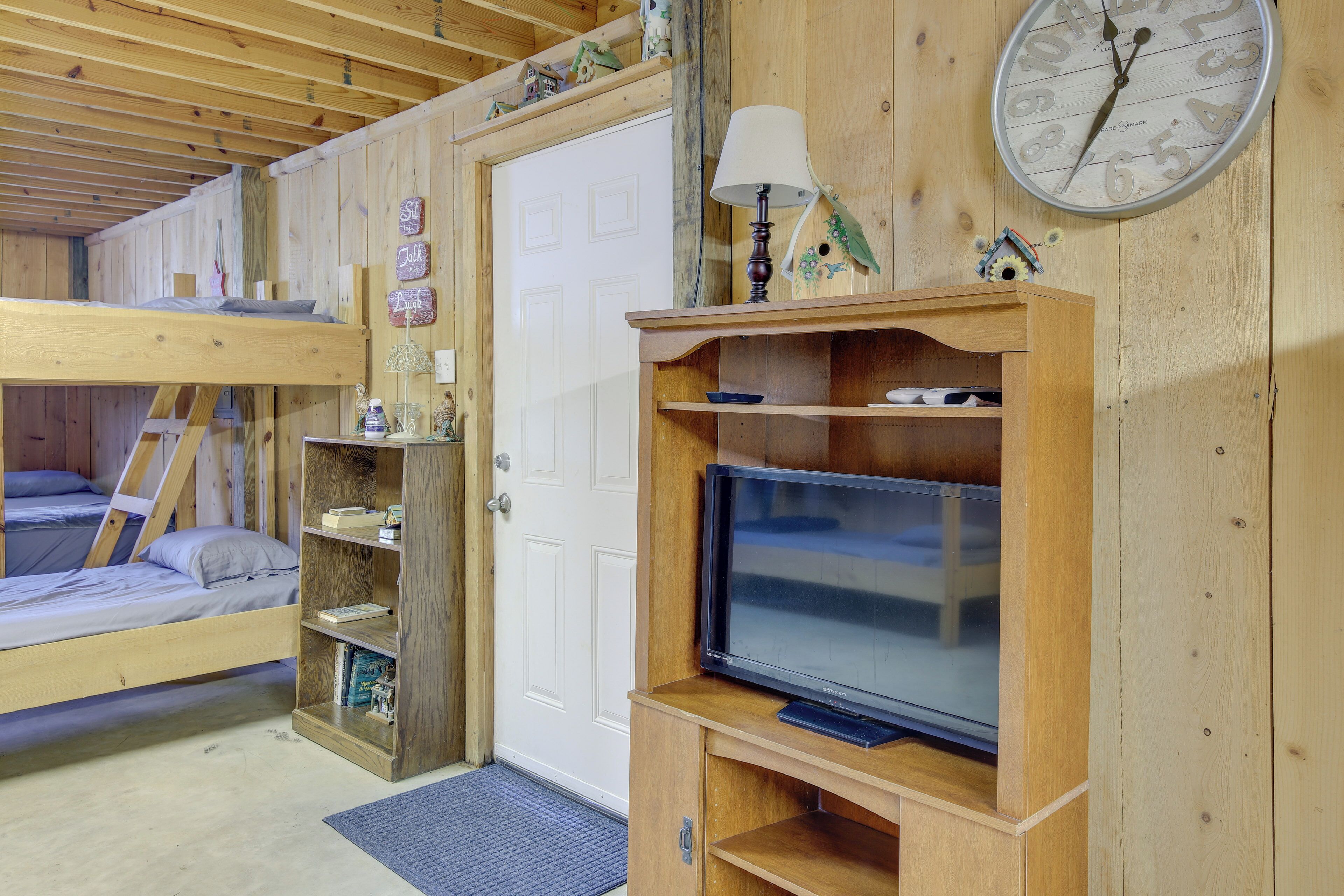 Apartment (0 Bedroom) | Interior