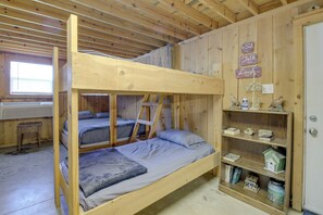 Apartment (0 Bedroom) | Bahagian dalam