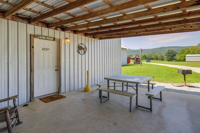 Outdoorsy Huntsville Getaway: ATV Authorized Route