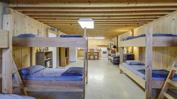 Apartment (0 Bedroom) | Interior