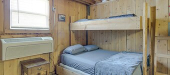 Outdoorsy Huntsville Getaway: ATV Authorized Route