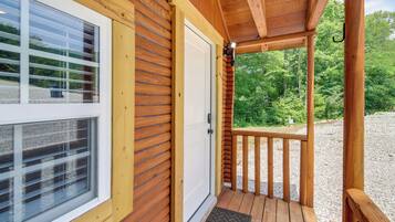 Apartment (0 Bedroom) | Interior